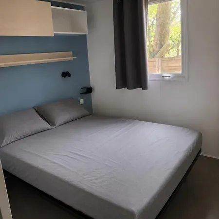 Parque de Campismo Mobile Sous Les Pins, 2 Saint-Hilaire-de-Riez